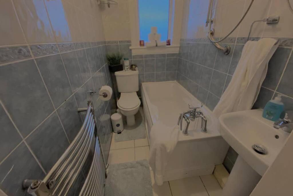 Beautiful Sea View 2 Bed Home Порт Глазгоу Екстериор снимка